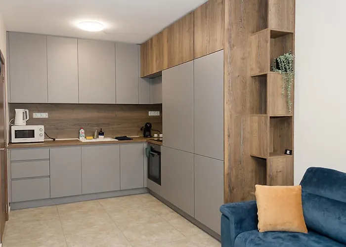 Apartment Blue Wave Varna- 2bd Flat With Parking By Flat Mаnager Warna